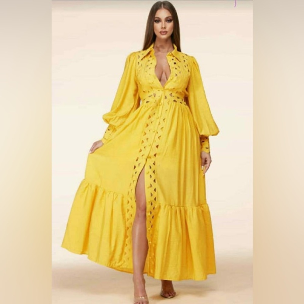 L'ATISTE Yellow Cut Out Maxi Dress Collared Button Down Size Large